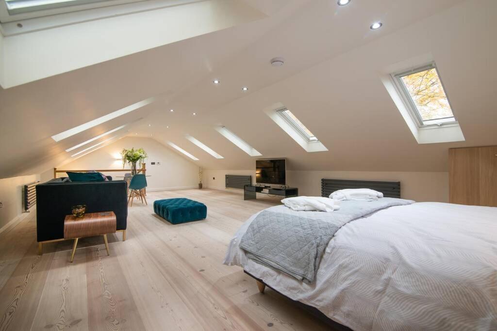 Luxury Coach House Next To Woodland In Knutsford 빌라 외부 사진