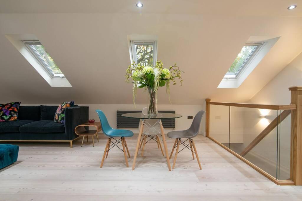 Luxury Coach House Next To Woodland In Knutsford 빌라 외부 사진