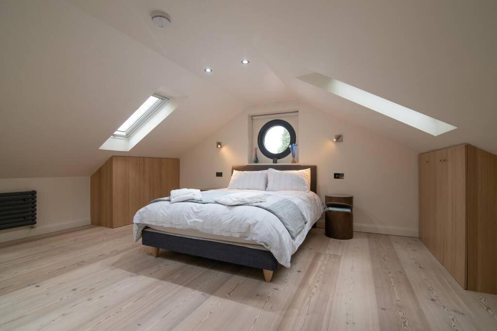 Luxury Coach House Next To Woodland In Knutsford 빌라 외부 사진